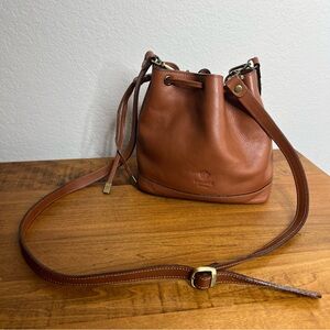 I MEDICI Firenze Drawstring Bucket Bag Brown Leather Shoulder Bag Adjustable S..